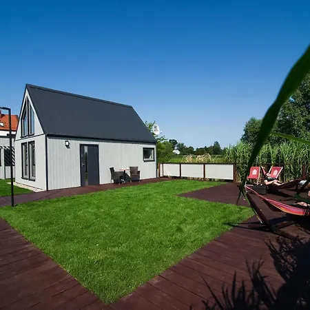 Holiday home Na Folwarku Zulawskim