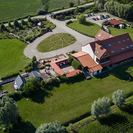 Prázdninový dům Z Sauna Na Folwarku Zulawskim Elblag
